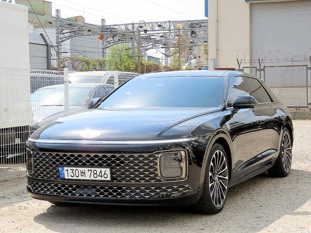 HYUNDAI Grandeur - Vista 3
