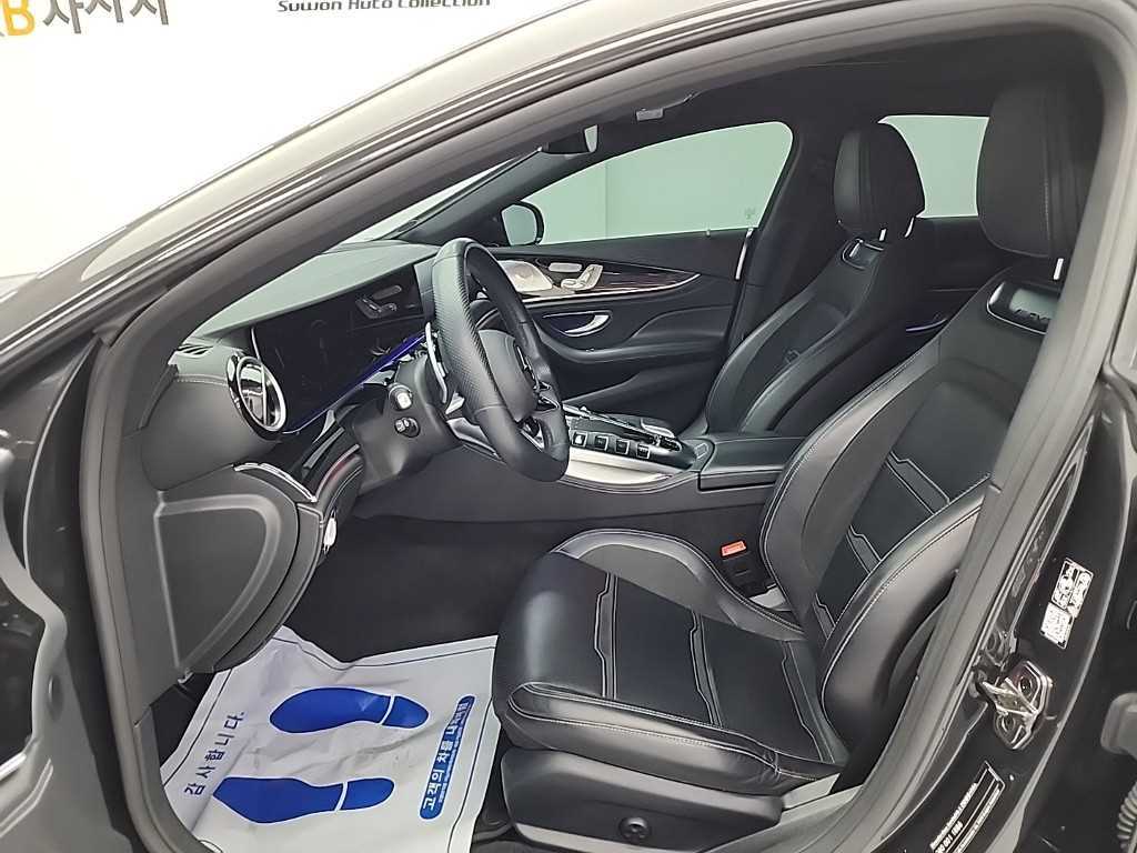 Mercedes Benz AMG GT - Vista 11