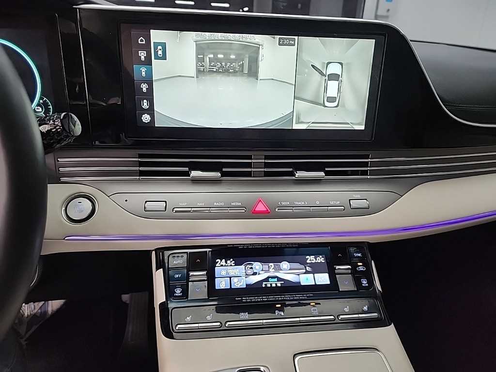 HYUNDAI Grandeur - Vista 10