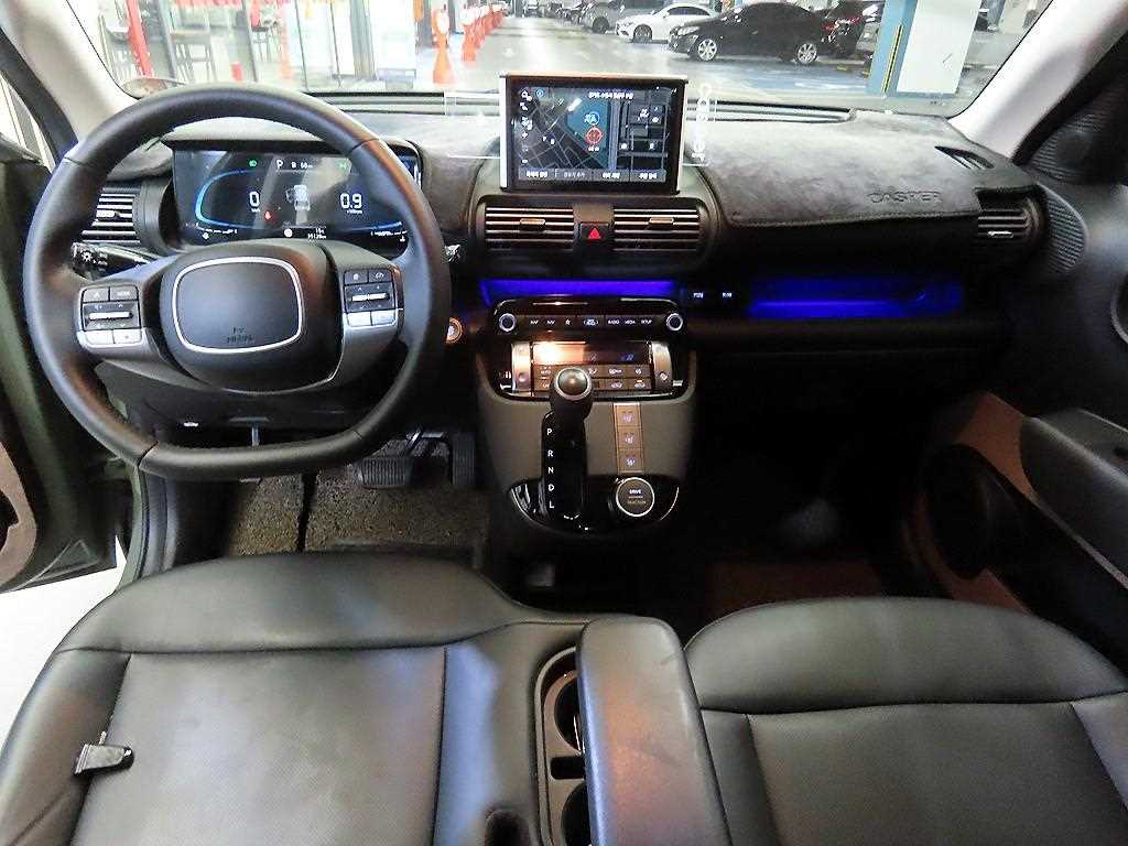 HYUNDAI Casper - Vista 10