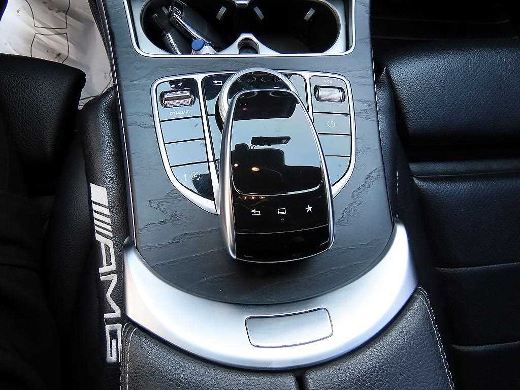 Mercedes Benz C Class 2016 Blanco - Importación desde Corea - HF Imports Iquique - Foto 13