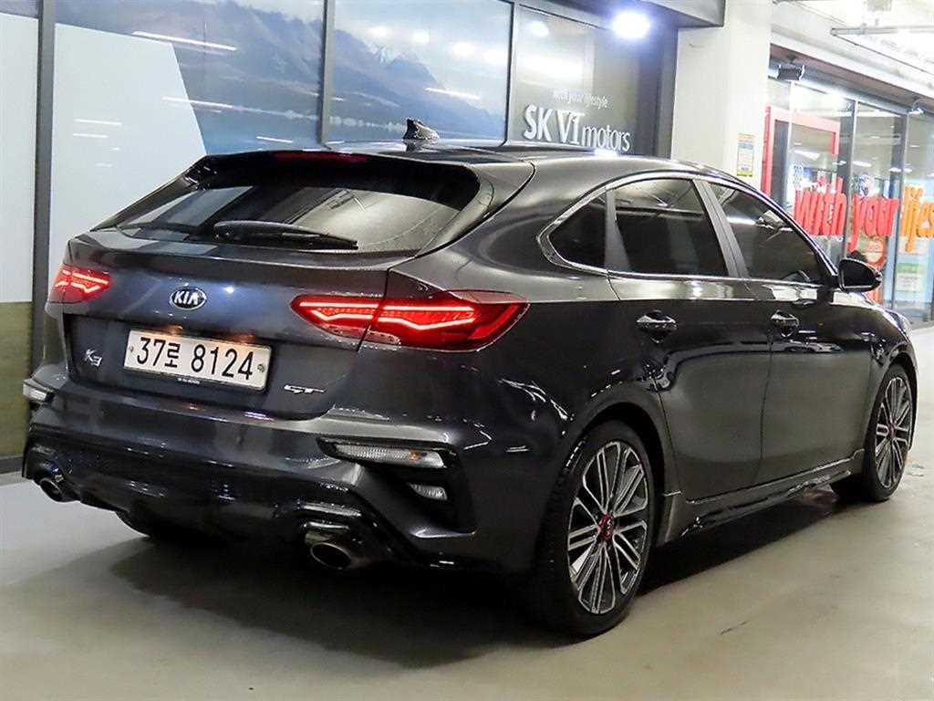 KIA K3 - Vista 4