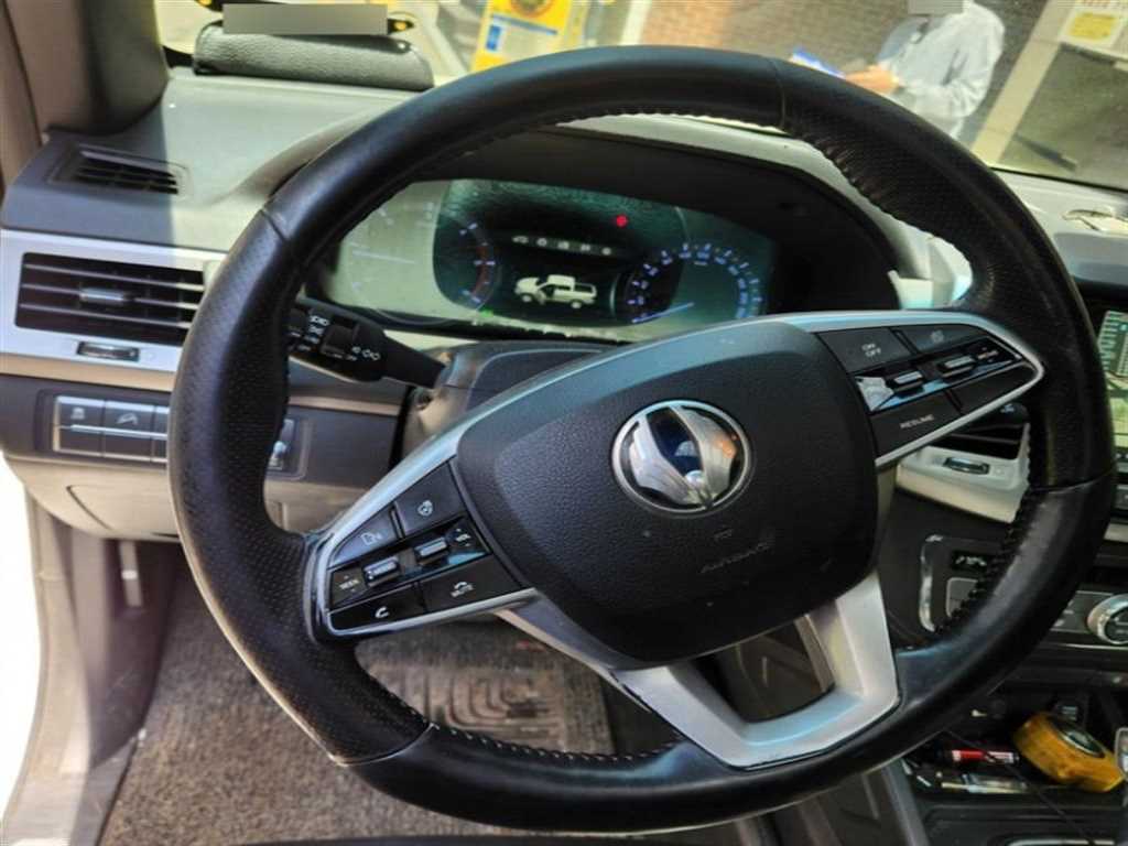 Ssangyong Rexton - Vista 4