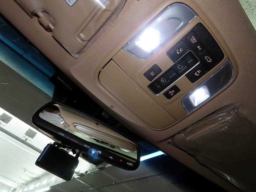 KIA Carnival 2019 Negro - Importación desde Corea - HF Imports Iquique - Foto 13