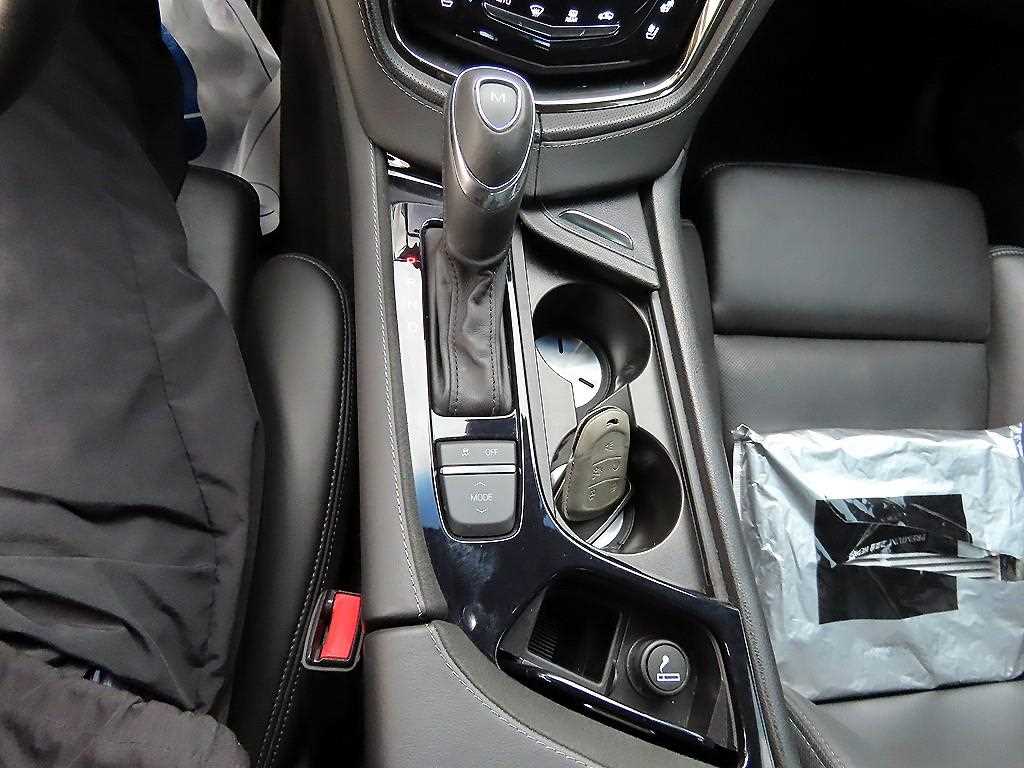 Cadillac CTS - Vista 11
