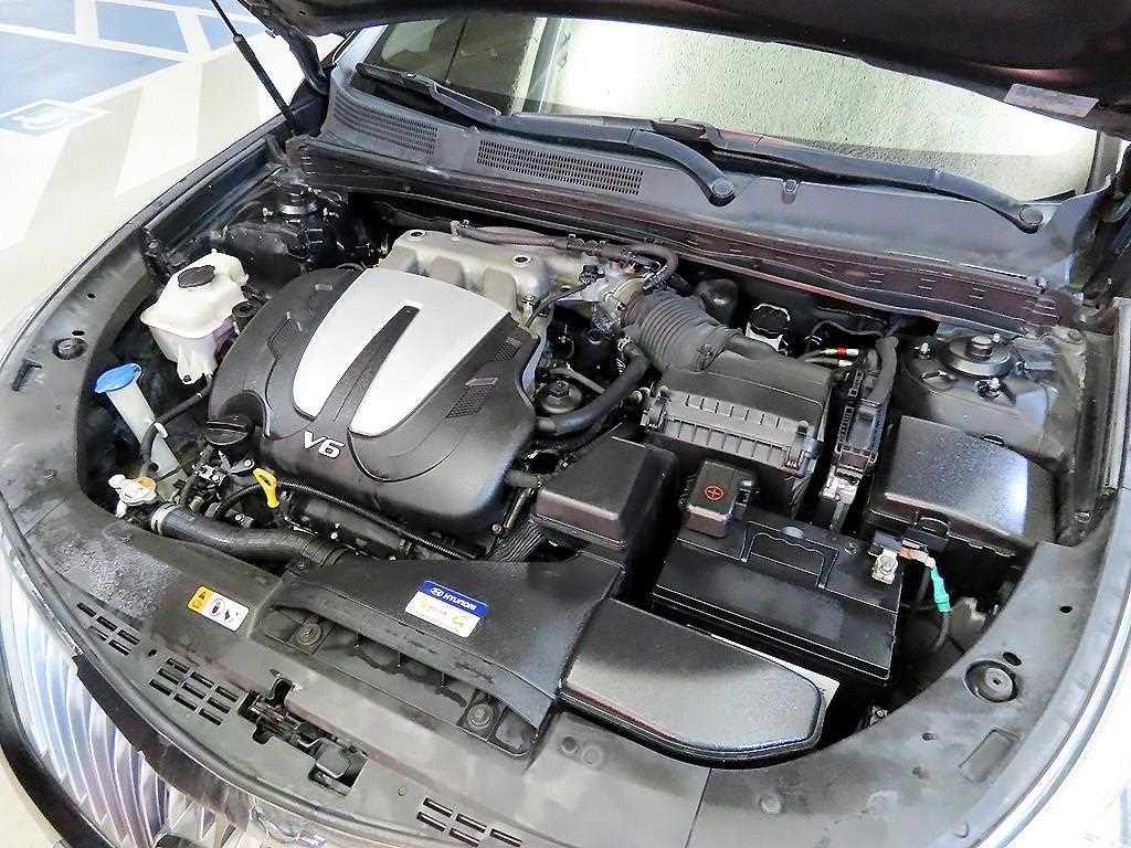 HYUNDAI Grandeur 2017 Negro - Importación desde Corea - HF Imports Iquique - Foto 19