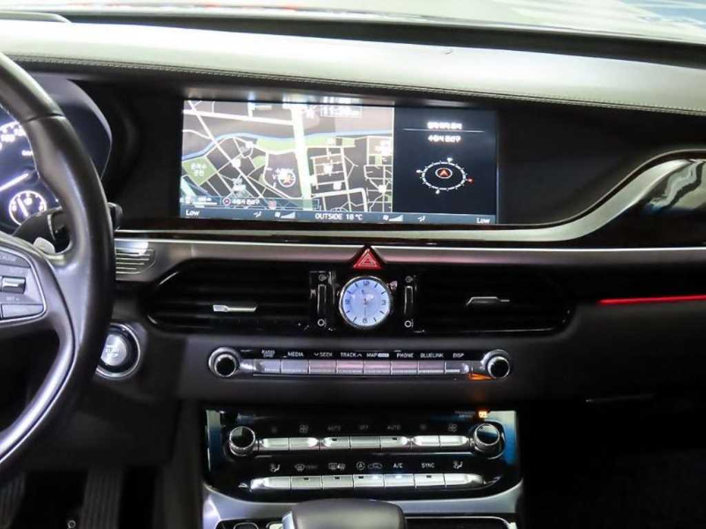 Genesis EQ900 - Vista 11