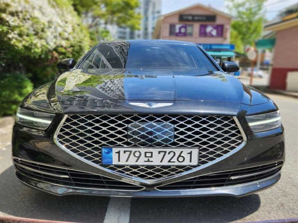 Genesis G90 - Vista 4