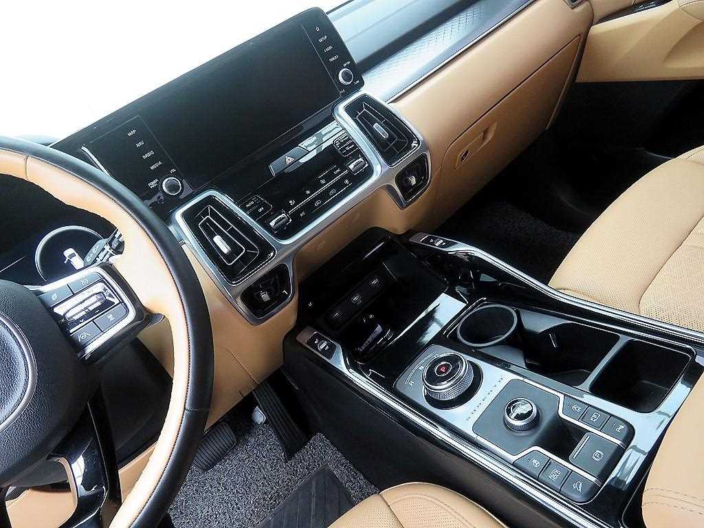 KIA Sorento - Vista 11