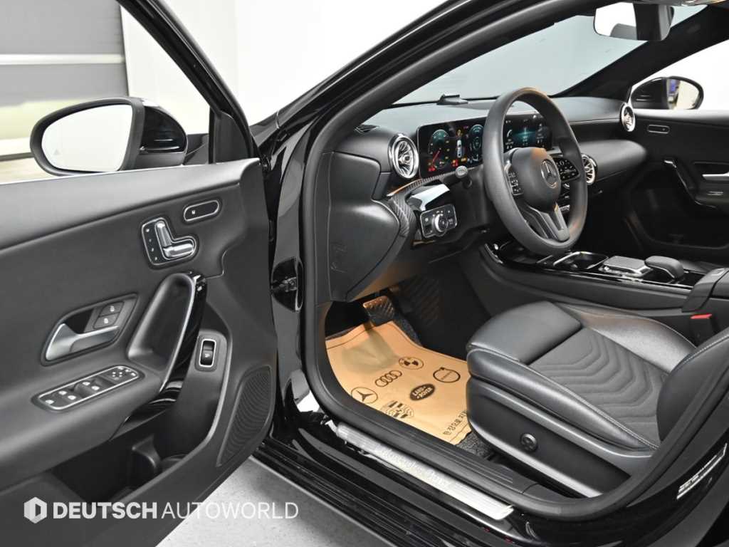 Mercedes Benz A Class - Vista 11