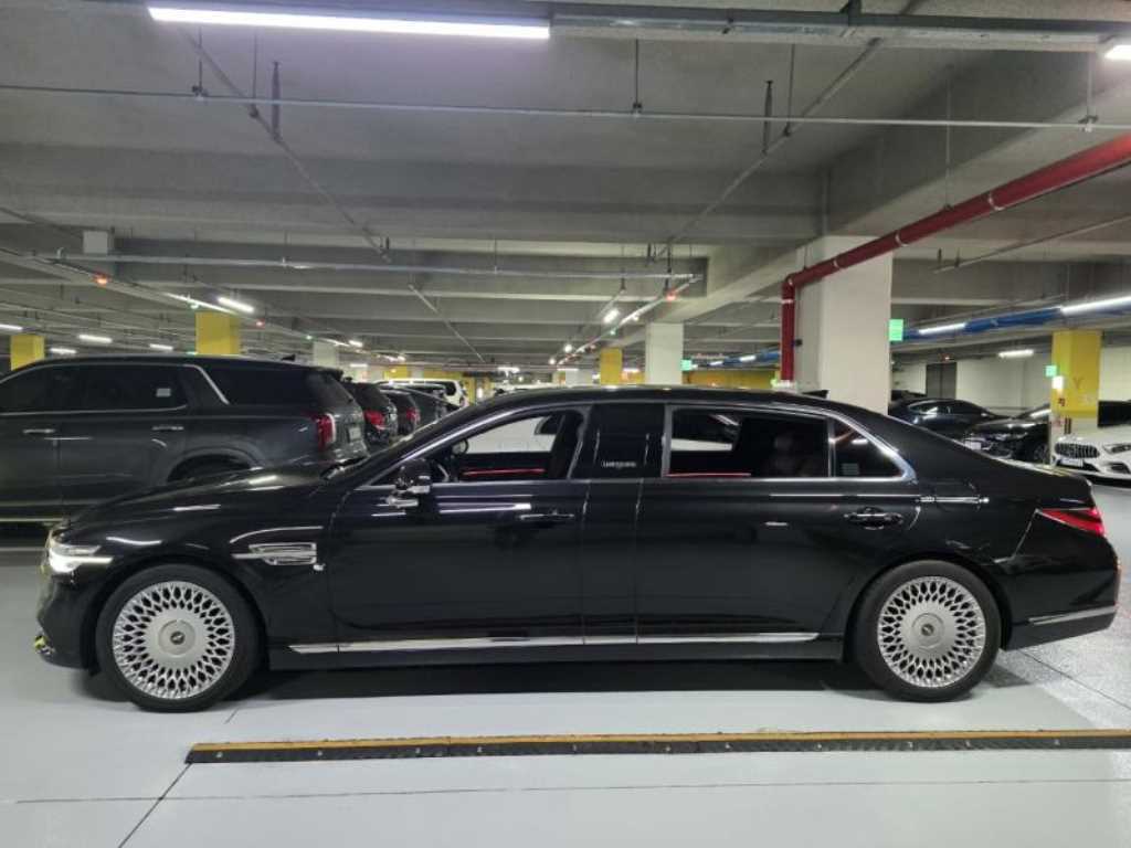 Genesis G90 - Vista 3