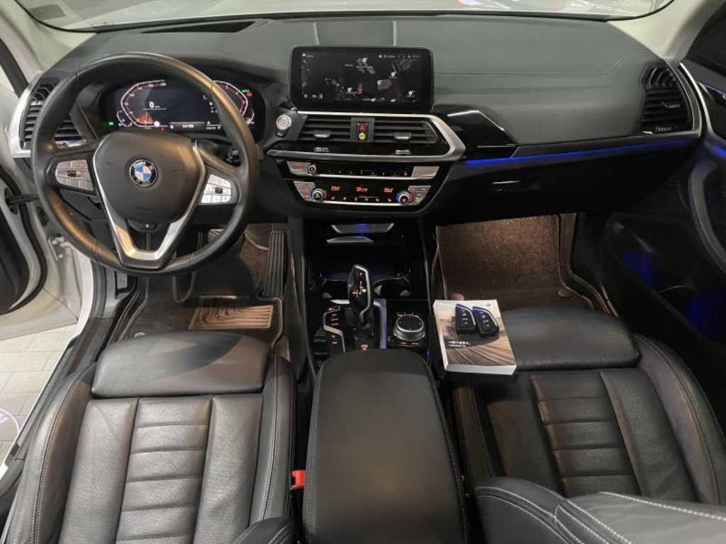BMW X3 - Vista 10