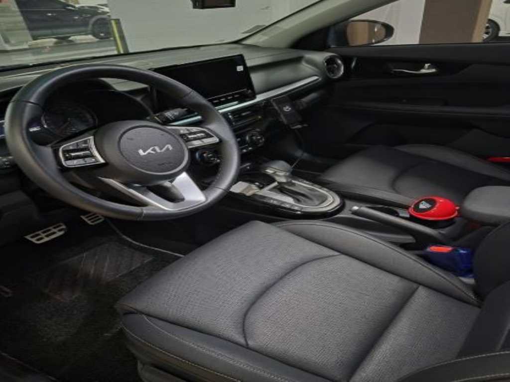 KIA K3 - Vista 5