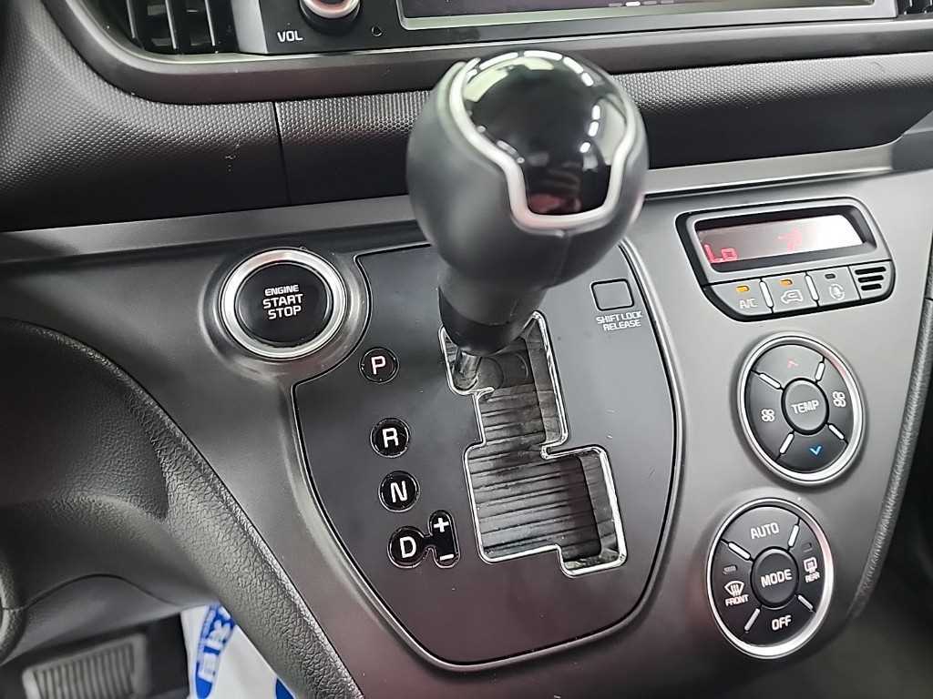 KIA Ray - Vista 8