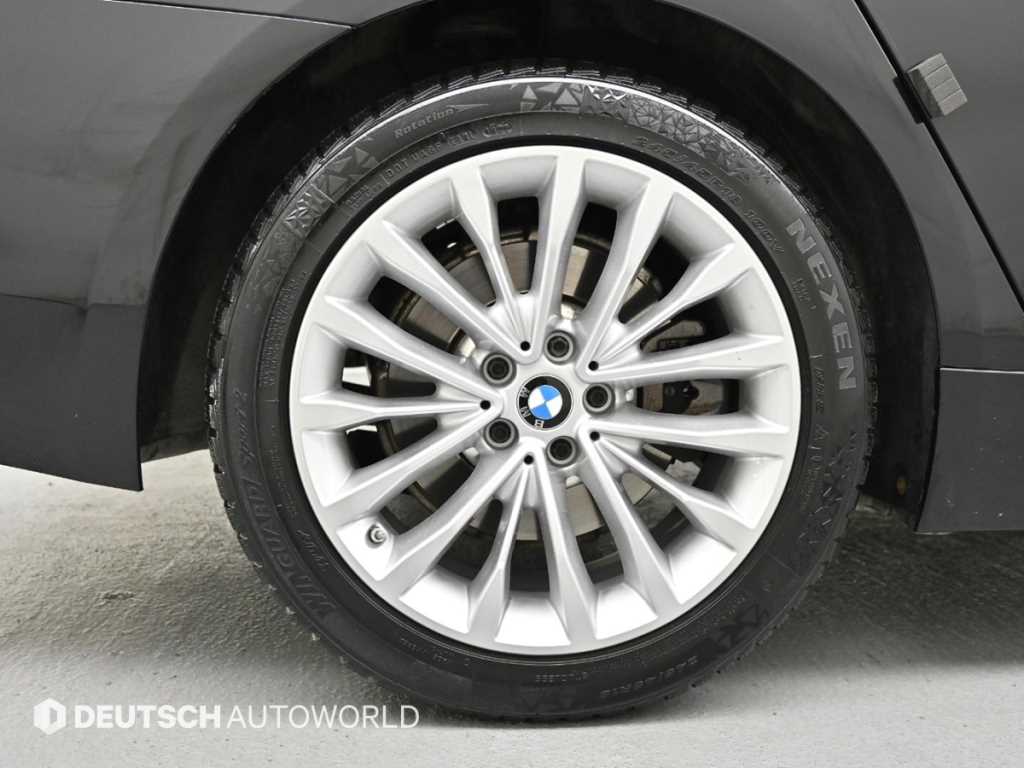 BMW 5 Series - Vista 5