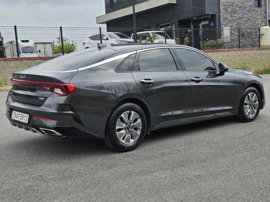 KIA K5 - Vista 7