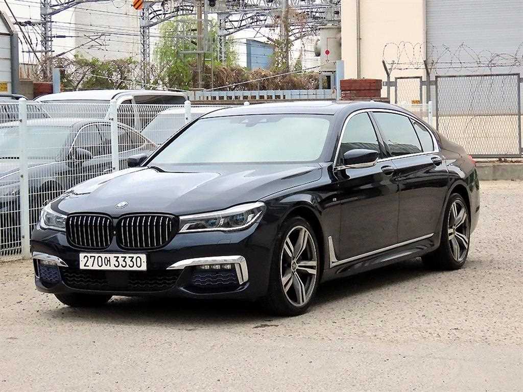 BMW 7 Series - Vista 2