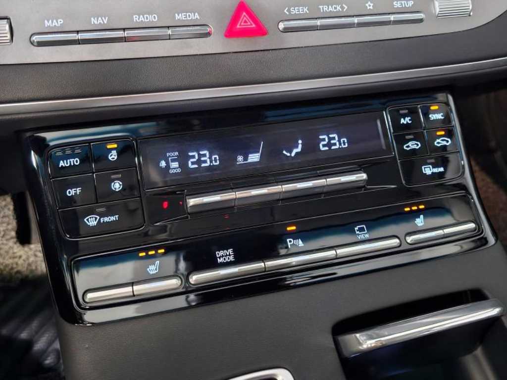 HYUNDAI Grandeur 2020 Negro - Importación desde Corea - HF Imports Iquique - Foto 14
