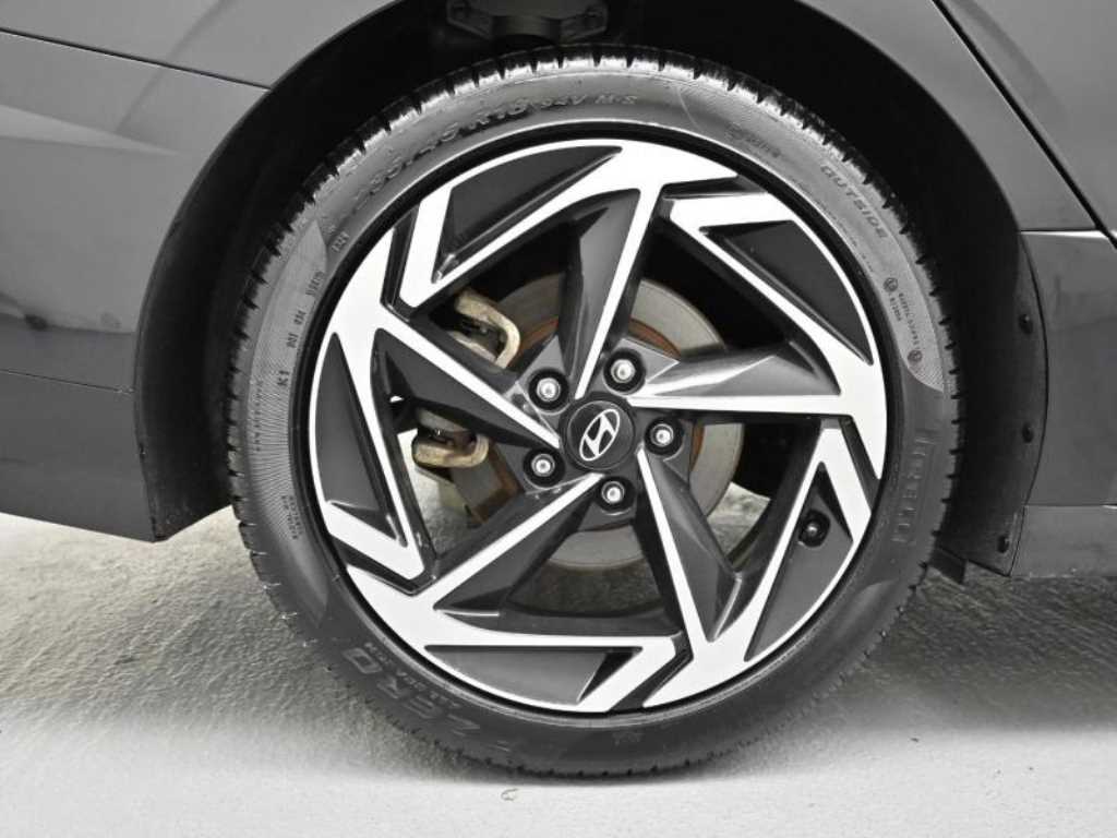 HYUNDAI Sonata - Vista 5