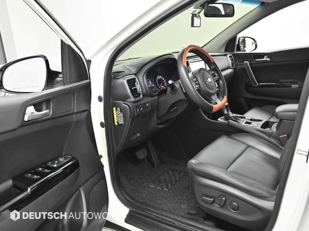 KIA Sportage - Vista 11