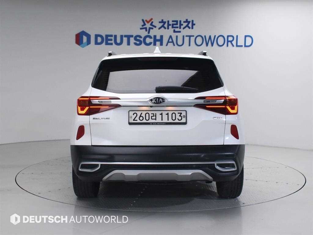 KIA Seltos - Vista 4
