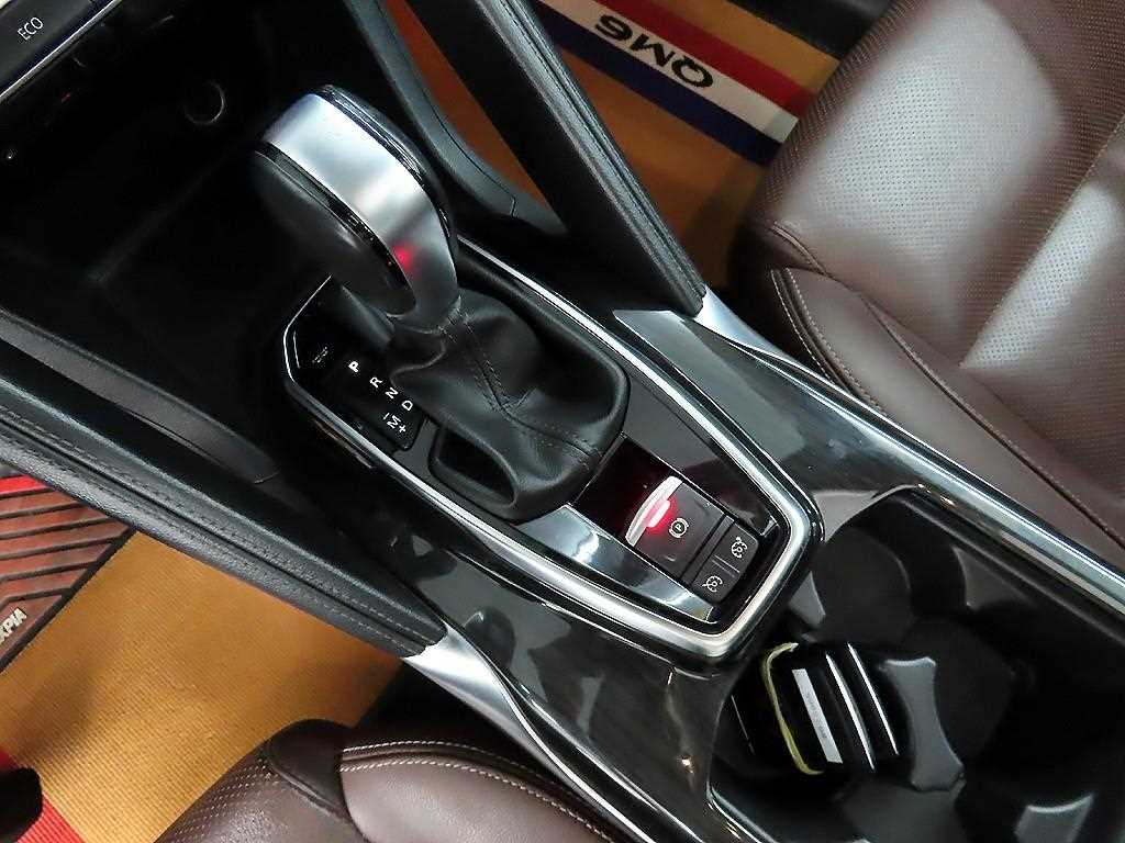 SAMSUNG QM6 - Vista 10