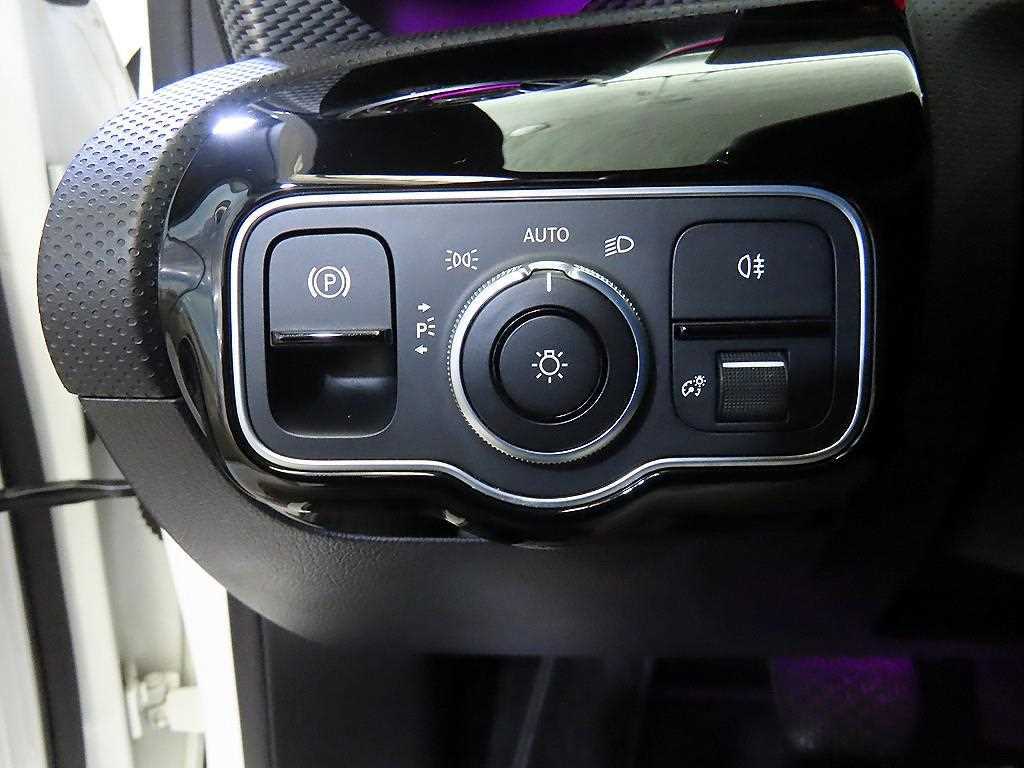 Mercedes Benz A Class 2021 Blanco - Importación desde Corea - HF Imports Iquique - Foto 14