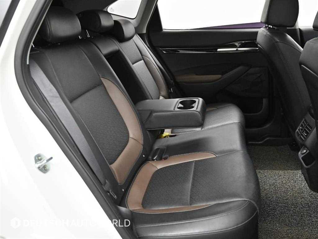 KIA Seltos - Vista 12