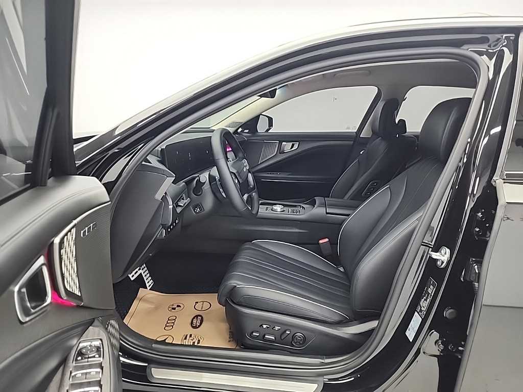 KIA K8 - Vista 11