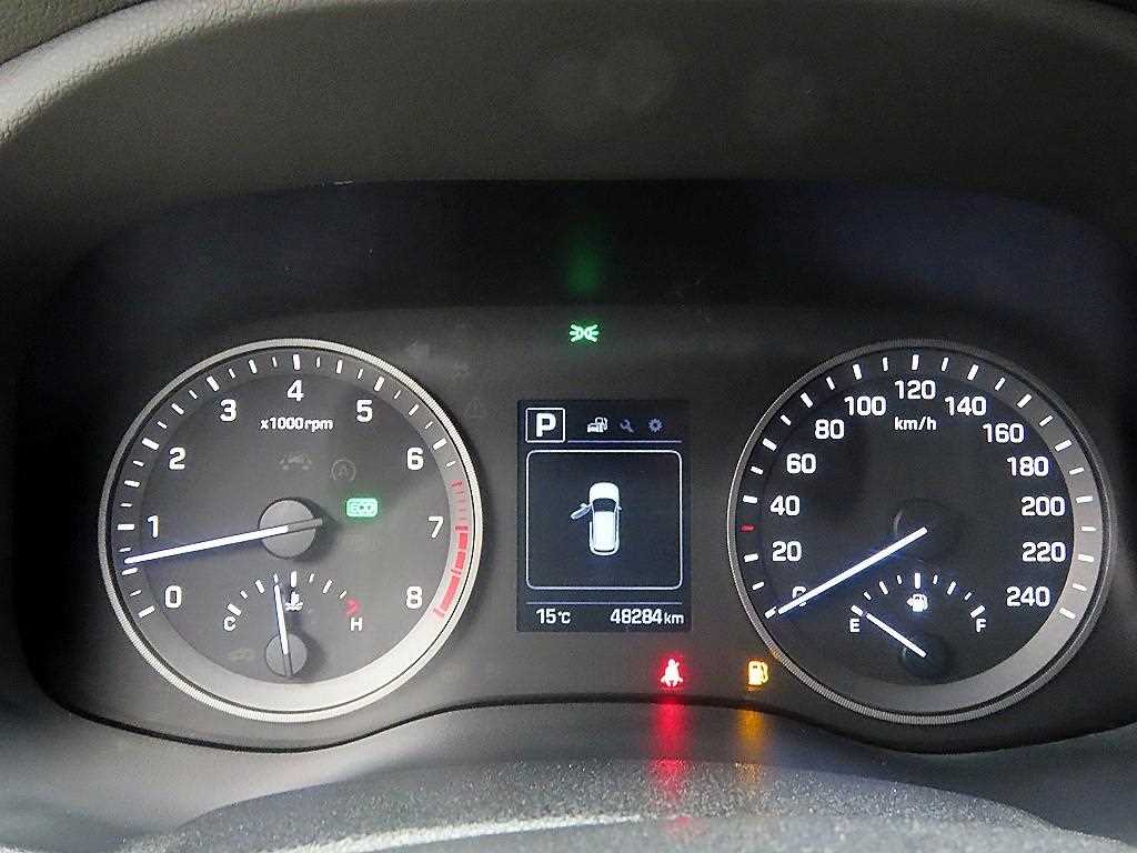 HYUNDAI Tucson - Vista 8