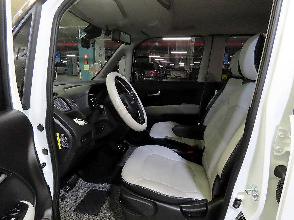 KIA Ray - Vista 6