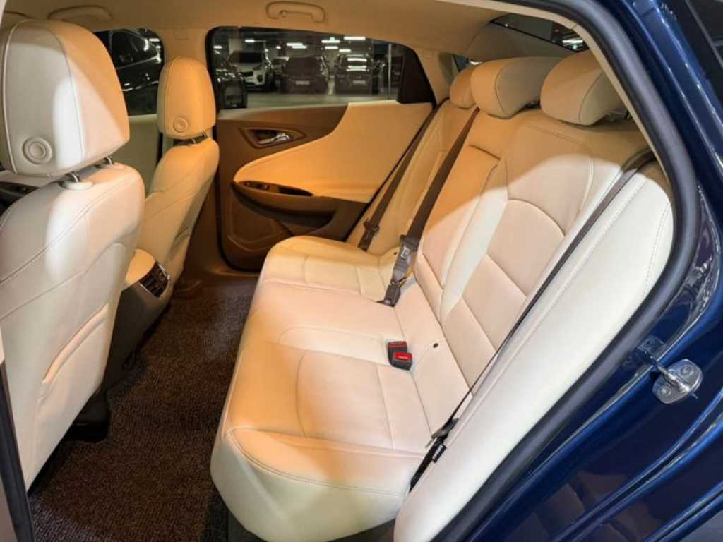 Chevrolet Malibu - Vista 7