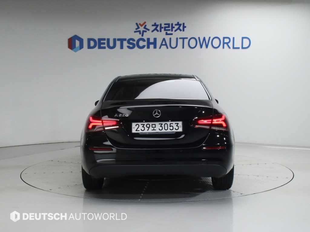 Mercedes Benz A Class - Vista 4