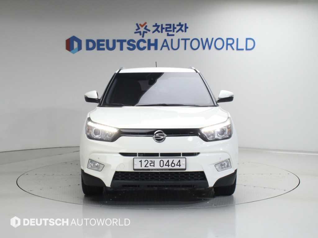 Ssangyong Tivoli - Vista 3