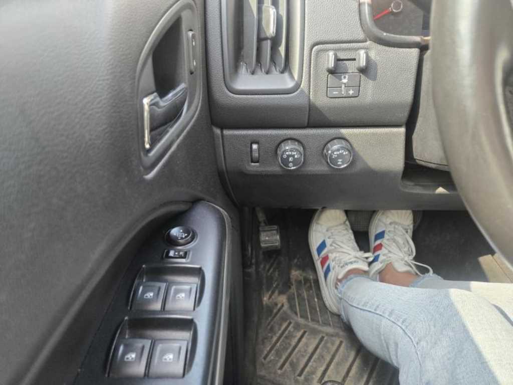 Chevrolet ?Colorado - Vista 9