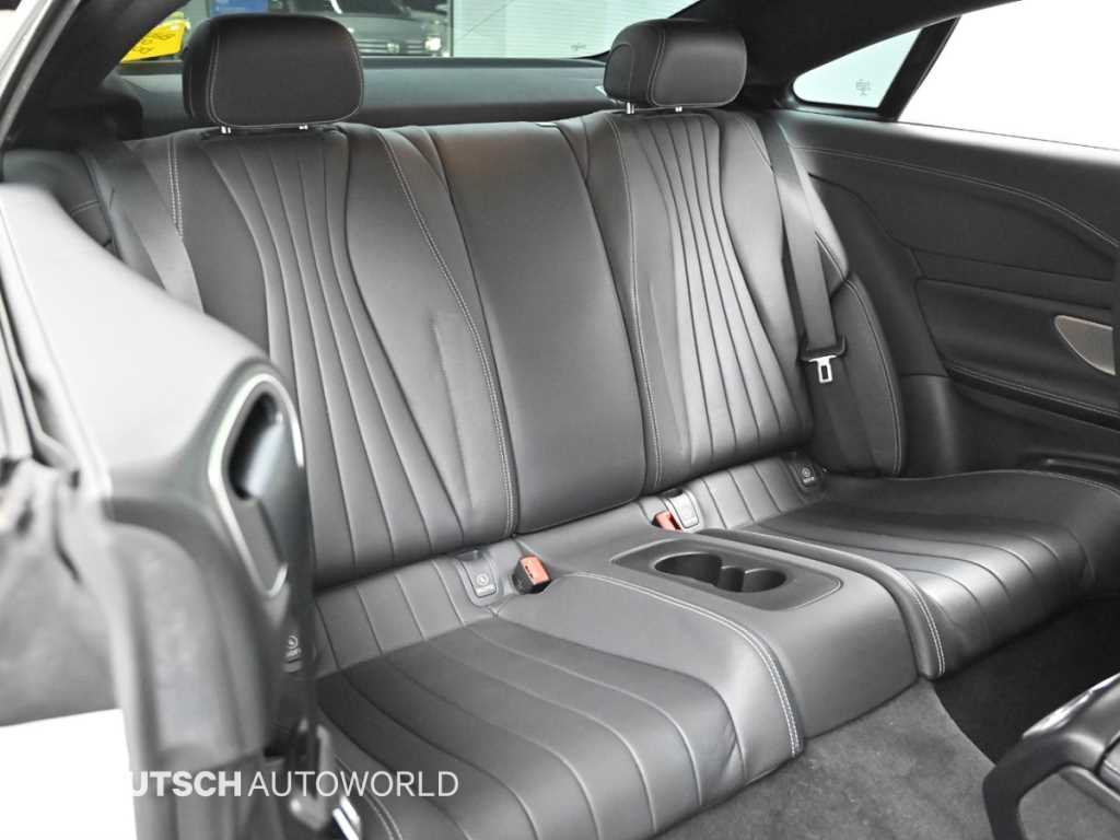 Mercedes Benz E class - Vista 12