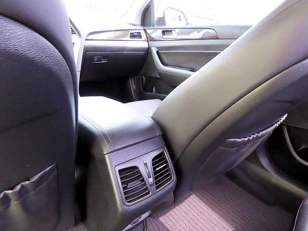 HYUNDAI Sonata 2016 Blanco - Importación desde Corea - HF Imports Iquique - Foto 17