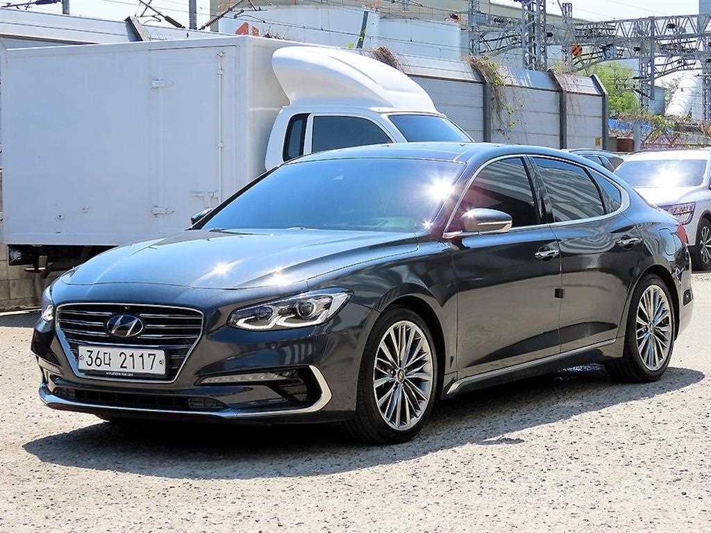 HYUNDAI Grandeur - Vista 2