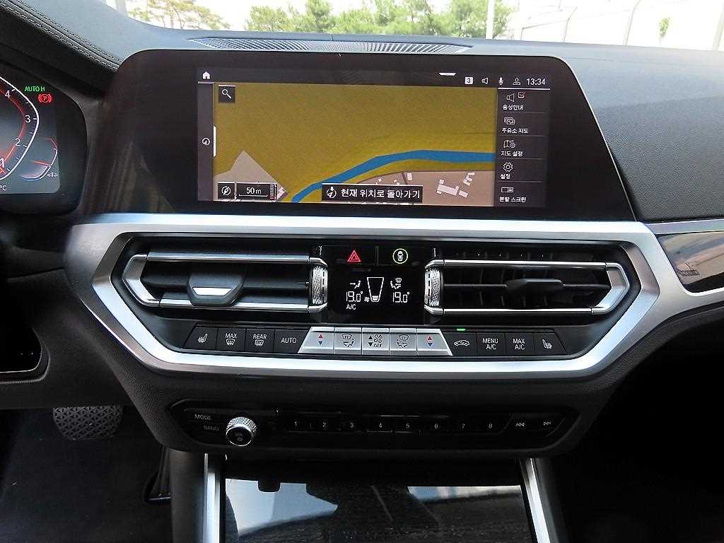 BMW 3 series 2022 Blanco - Importación desde Corea - HF Imports Iquique - Foto 13