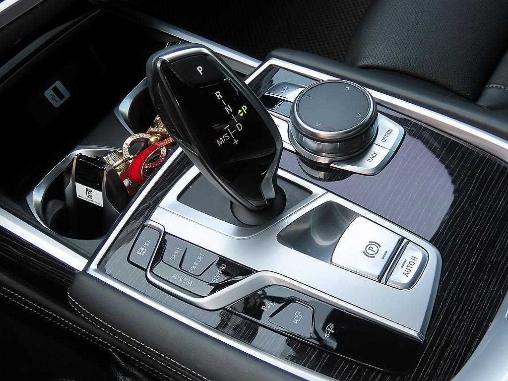 BMW 7 Series - Vista 11