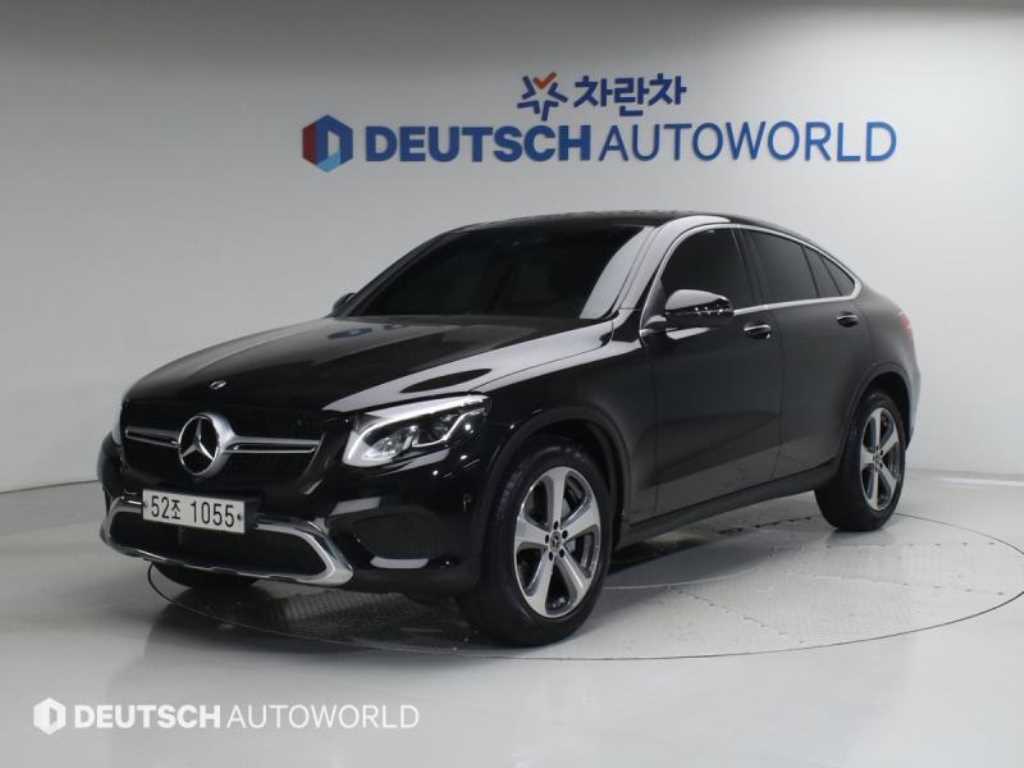 Mercedes Benz GLC Class 2019 Negro - Importación desde Corea - HF Imports Iquique - Foto 1