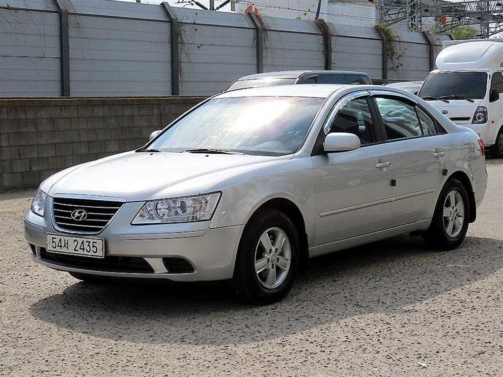 HYUNDAI Sonata - Vista 2