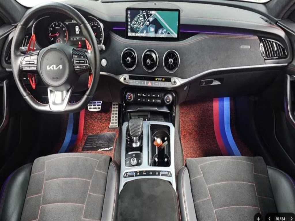 KIA Stinger - Vista 9