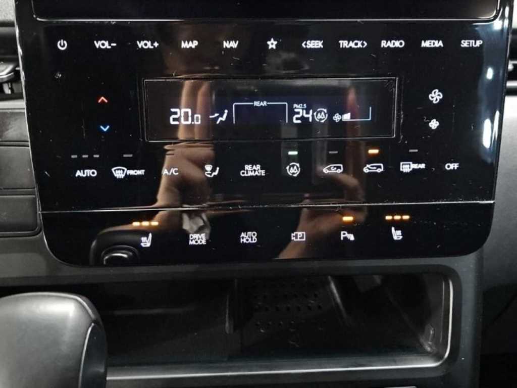 HYUNDAI Staria - Vista 11