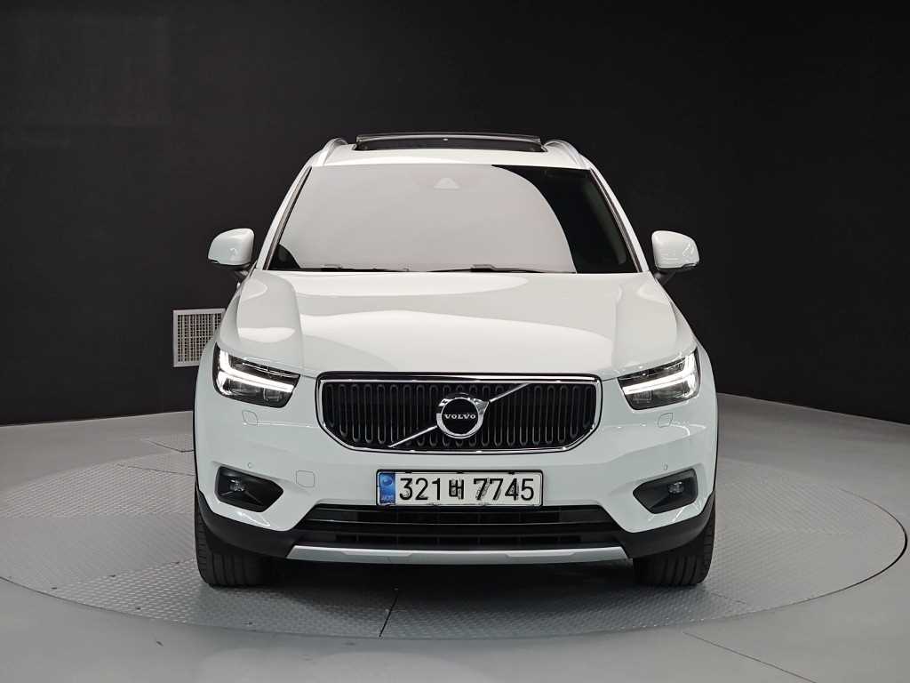 Volvo XC40 - Vista 2