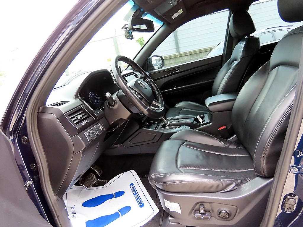 Ssangyong Rexton - Vista 5