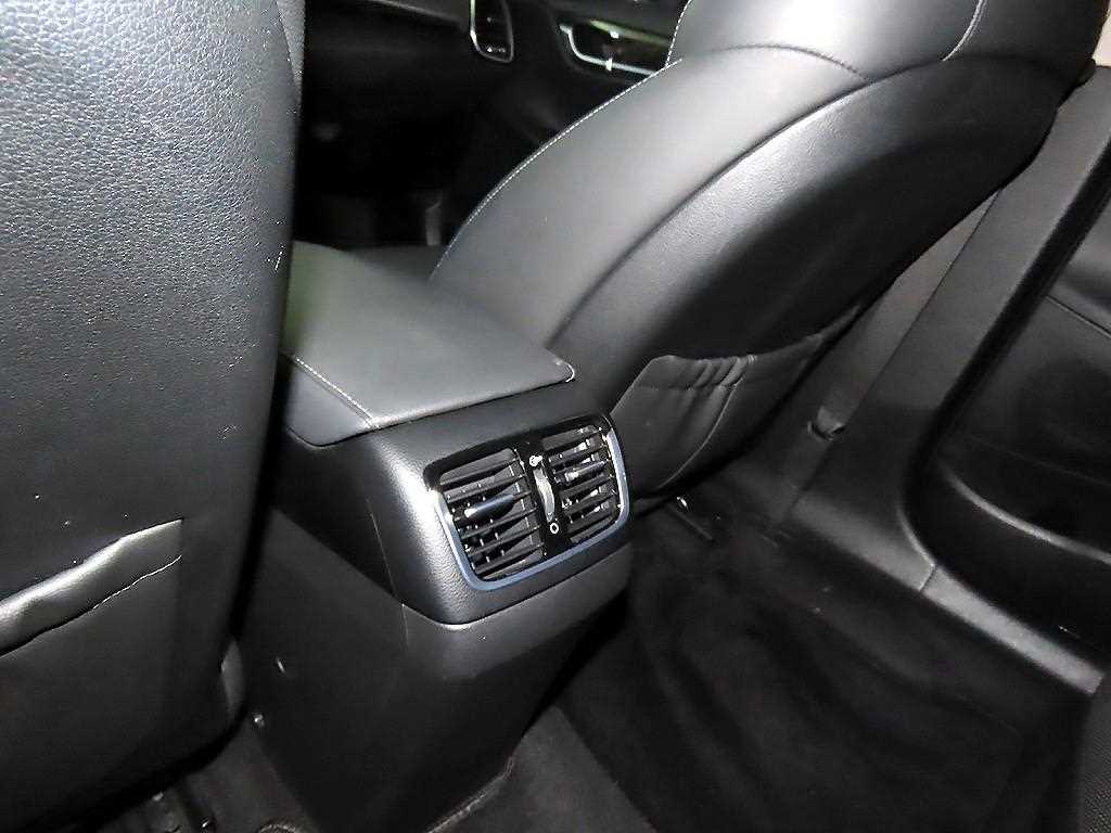 HYUNDAI Grandeur 2018 Gris - Importación desde Corea - HF Imports Iquique - Foto 17