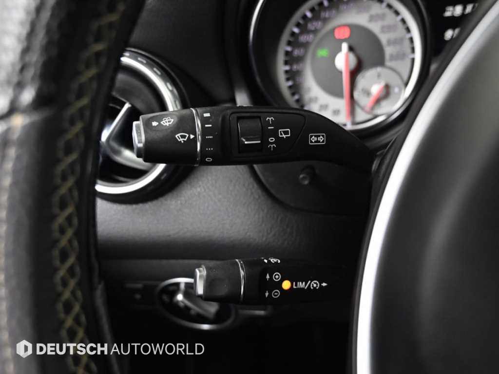 Mercedes Benz GLA Class 2016 Blanco - Importación desde Corea - HF Imports Iquique - Foto 16