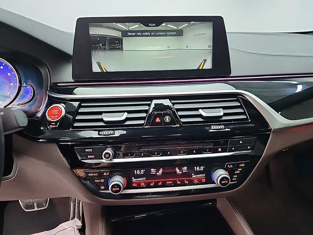 BMW 5 Series - Vista 10