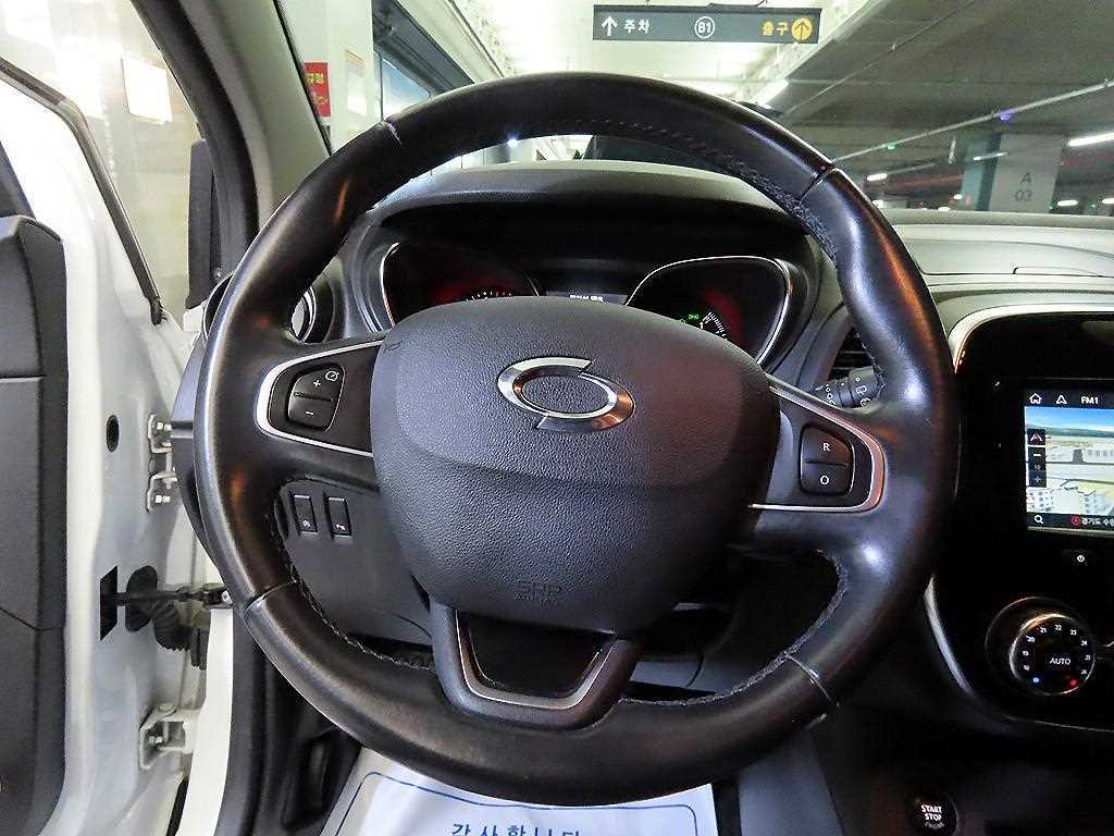 SAMSUNG QM3 - Vista 8